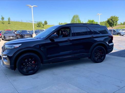 Used 2022 Ford Explorer ST w/ Equipment Group 401A AWD/4WD image 12