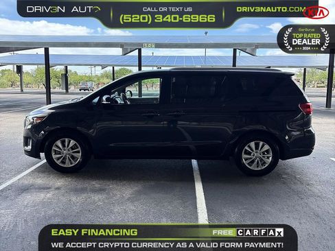 Used 2016 Kia Sedona LX w/ LX Convenience Package FWD image 3
