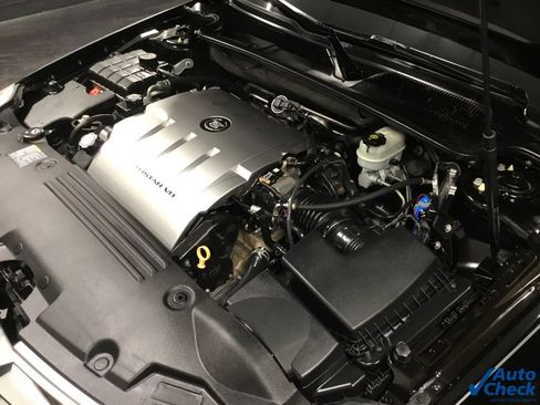 Used 2011 Cadillac DTS Base image 40