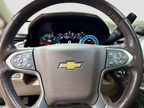 Used 2020 Chevrolet Tahoe Premier AWD/4WD image 13