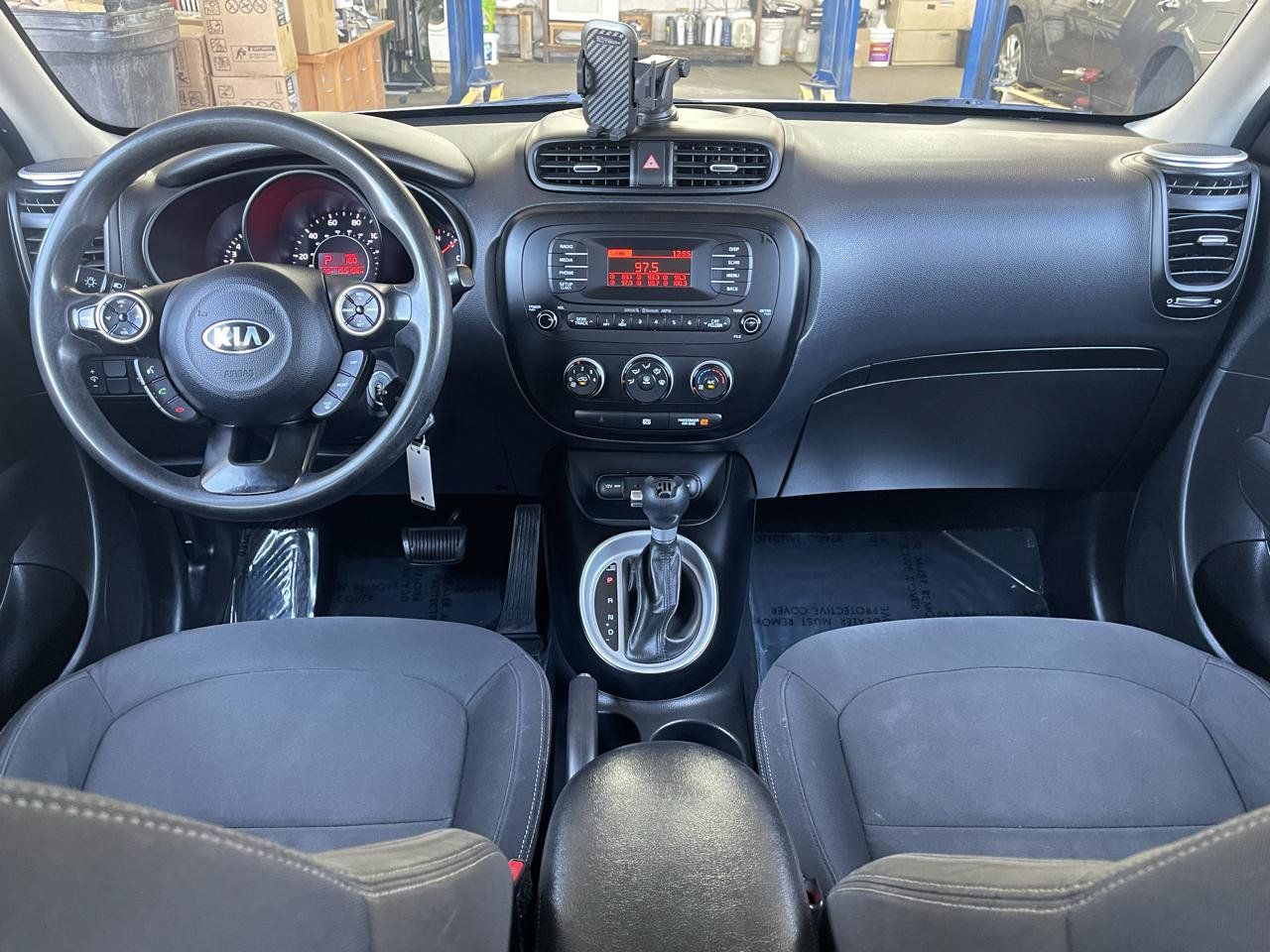 Used 2014 Kia Soul FWD image 3
