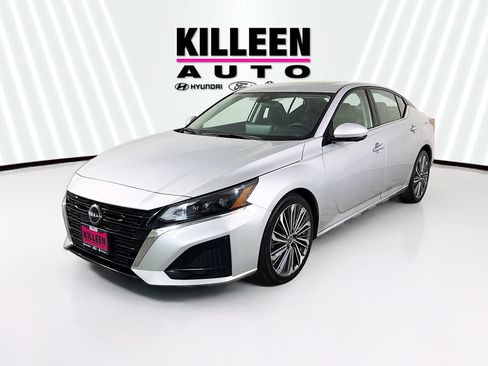 Used 2023 Nissan Altima 2.5 SL FWD image 3