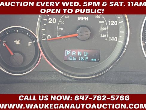 Used 2006 Jeep Commander 4WD image 11