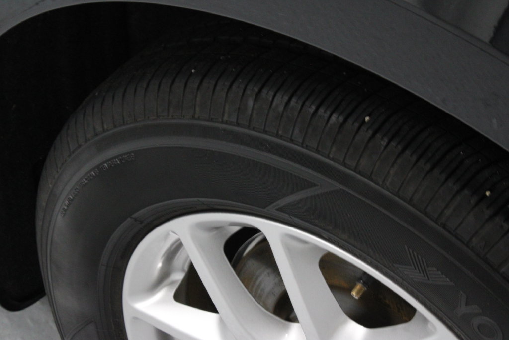 Used 2024 Chrysler Pacifica Touring-L FWD image 16