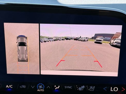 New 2026 Chevrolet Traverse RS FWD image 20