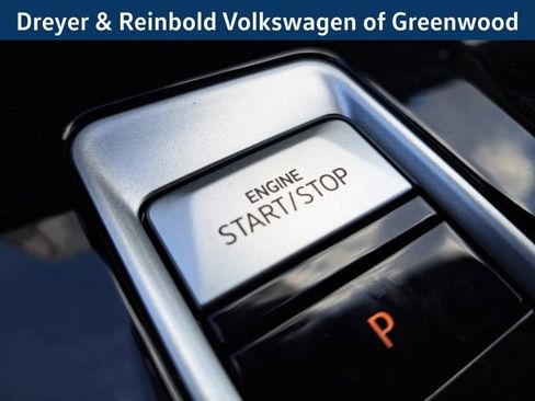 New 2025 Volkswagen Atlas Cross Sport SEL Premium R-Line image 29