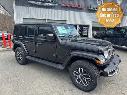 New 2025 Jeep Wrangler Unlimited Sahara w/ Technology Group