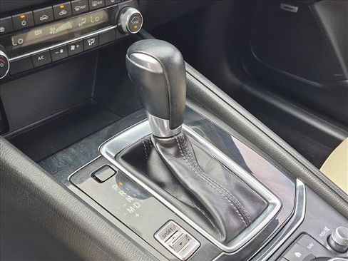 Used 2019 MAZDA CX-5 Touring FWD image 12