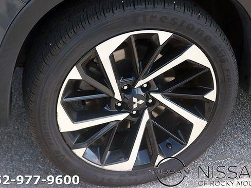 Used 2024 Mitsubishi Outlander AWD image 8