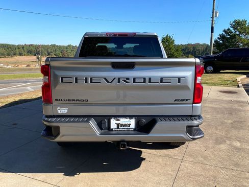 Used 2023 Chevrolet Silverado 1500 RST w/ LPO, Dark Essentials Package image 5