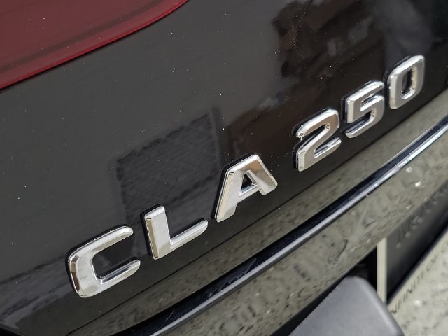 Used 2025 Mercedes-Benz CLA 250 image 5