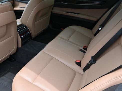 Used 2015 BMW 740Li RWD image 12