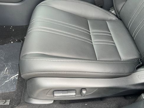 New 2026 Honda HR-V EX-L image 20