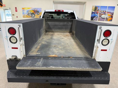 Used 2017 GMC Sierra 3500 4x4 Crew Cab w/ Snow Plow Prep Package image 73