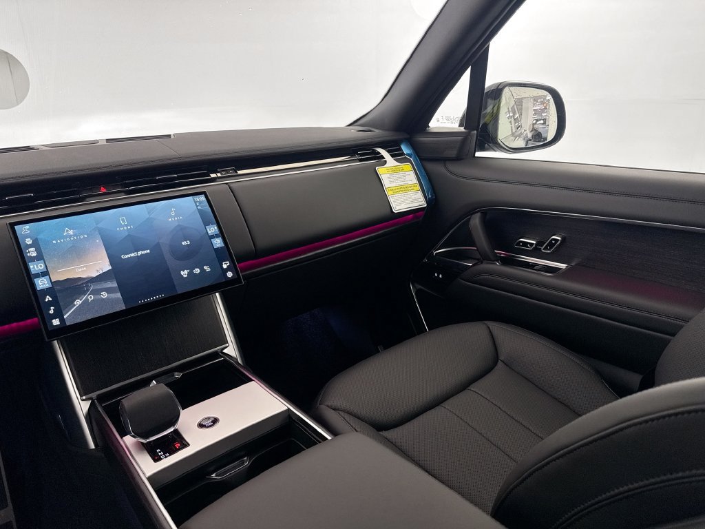 New 2026 Land Rover Range Rover SE AWD/4WD image 24