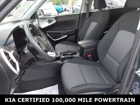Certified 2025 Kia Soul LX FWD image 18
