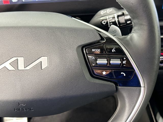 Used 2023 Kia Niro Wave w/ Wave Preserve Package FWD image 24