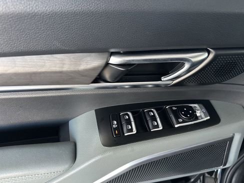 Used 2024 Kia Telluride EX X-Line image 11