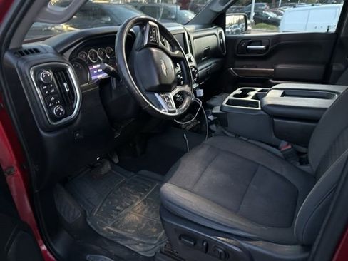 Used 2019 Chevrolet Silverado 1500 LT image 6