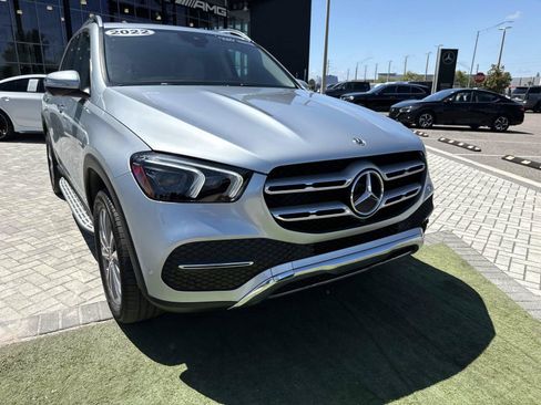 Certified 2022 Mercedes-Benz GLE 450 4MATIC w/ Premium Package image 6