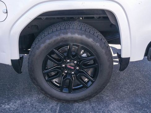 Used 2023 GMC Sierra 1500 Elevation image 6