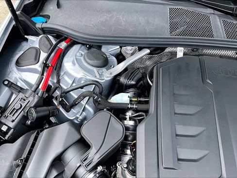 Used 2025 Audi A5 2.0T Premium Plus image 31