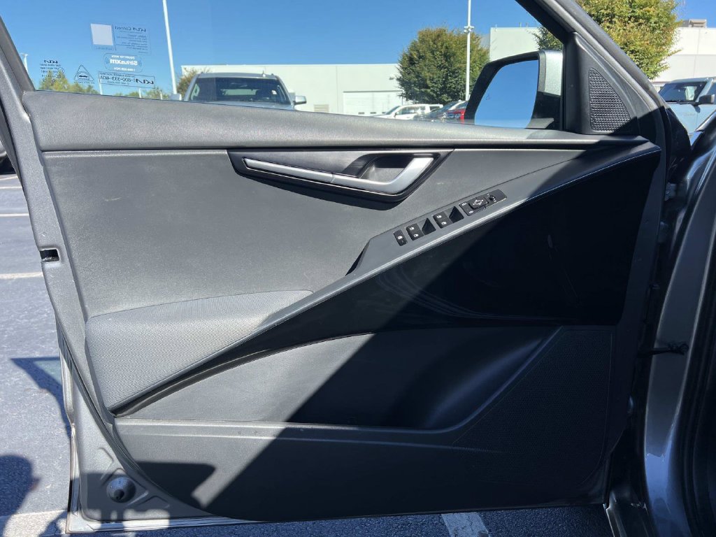 Used 2023 Kia Niro EX FWD image 20