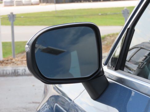 Used 2023 Kia Telluride EX FWD image 19