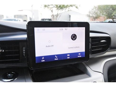 Used 2022 Ford Explorer XLT image 22