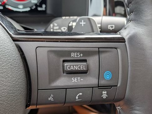 Used 2024 Nissan Pathfinder Platinum w/ Cargo Package AWD/4WD image 30