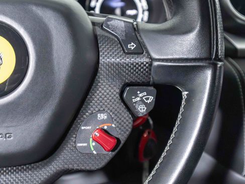 Certified 2016 Ferrari California T image 29