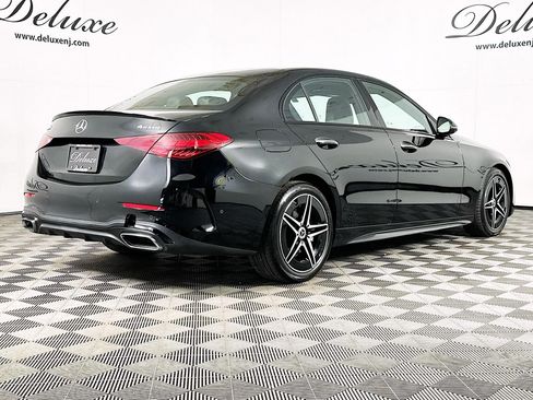 Used 2024 Mercedes-Benz C 300 4MATIC Sedan image 6
