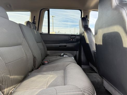 Used 2003 Dodge Durango Sport image 25