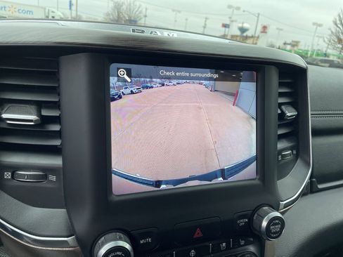 Used 2019 RAM 1500 Laramie image 28