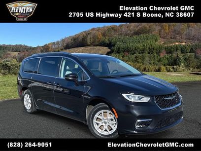 Used 2021 Chrysler Pacifica Touring-L