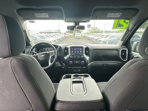 Used 2021 Chevrolet Silverado 1500 LT RWD image 29