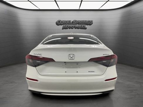 Certified 2025 Honda Civic Sport image 4
