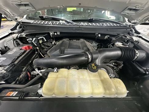 Certified 2020 Ford Expedition Limited w/ Equipment Group 303A AWD/4WD image 22