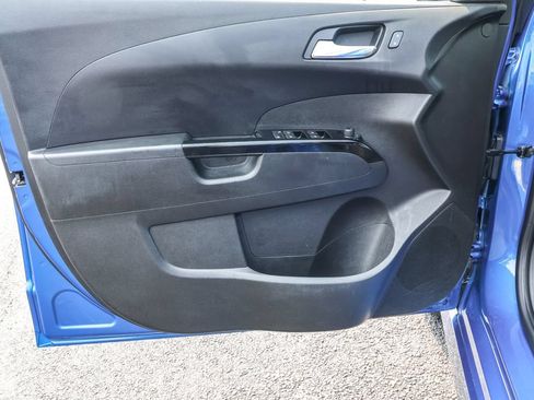 Used 2019 Chevrolet Sonic LT w/ Convenience Package FWD image 24