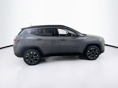 Used 2022 Jeep Compass Limited AWD/4WD image 4