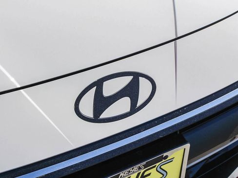 New 2026 Hyundai Elantra N image 13