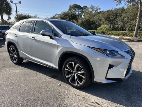 Used 2019 Lexus RX 350 AWD image 2