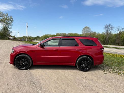 Used 2020 Dodge Durango R/T w/ Technology Group AWD/4WD image 12