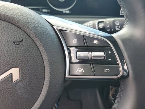 Certified 2024 Kia Seltos S image 28