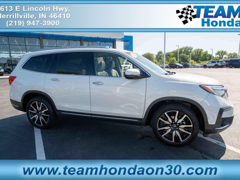 Used 2022 Honda Pilot Touring image 1