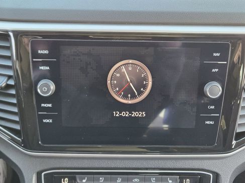 Used 2021 Volkswagen Atlas SEL Premium image 20