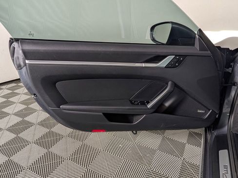 Certified 2025 Porsche 911 Carrera RWD image 23