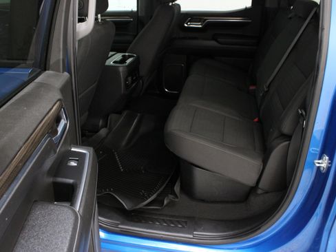 Used 2022 Chevrolet Silverado 1500 RST RWD image 29