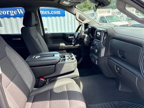 Used 2023 Chevrolet Silverado 1500 Custom Trail Boss w/ LPO, Dark Essentials Package AWD/4WD image 17