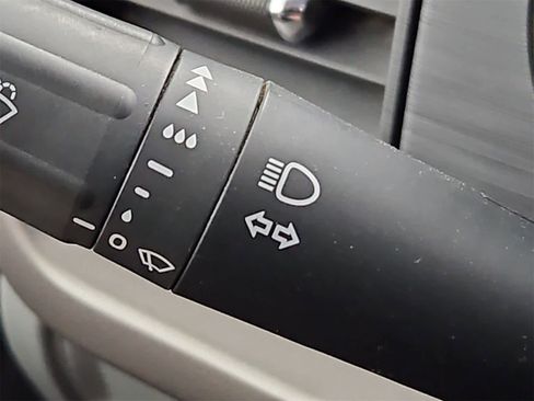 Used 2024 Ford F150 XLT w/ FX4 Off-Road Package image 26